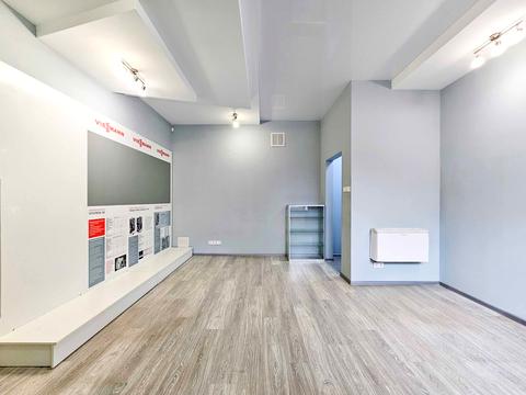 комерційна за адресою Буча, Богдана Хмельницького бульв., 4