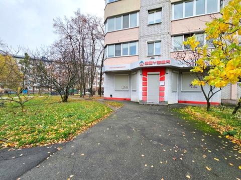 комерційна за адресою Буча, Богдана Хмельницького бульв., 4