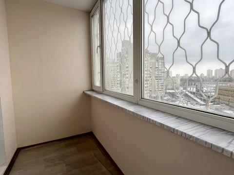 квартира за адресою Андрія Малишка вул., 3