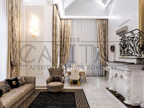 будинок за адресою смт. Козин, Лугова вул.