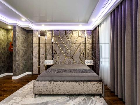 будинок за адресою смт. Козин, Лугова вул.