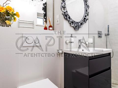 будинок за адресою смт. Козин, Лугова вул.