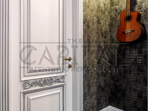 будинок за адресою смт. Козин, Лугова вул.