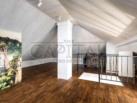 будинок за адресою смт. Козин, Лугова вул.