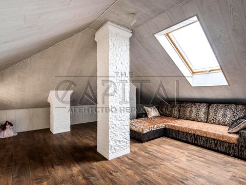 будинок за адресою смт. Козин, Лугова вул.