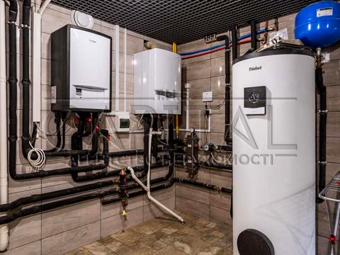 будинок за адресою смт. Козин, Лугова вул.