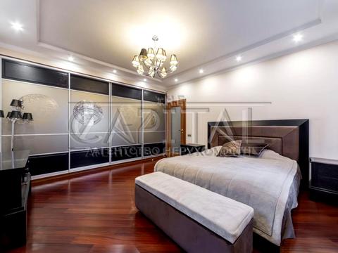 дом по адресу Святкова