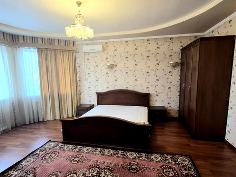 будинок за адресою Центральна вул.