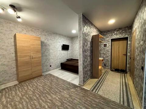 квартира по адресу Мольера ул., 77