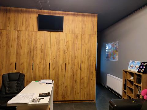 комерційна за адресою Львів, Залізнична вул., 9А