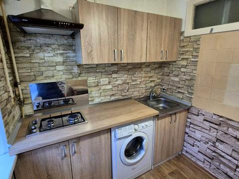 квартира по адресу Князя Владимира Великого просп., 143