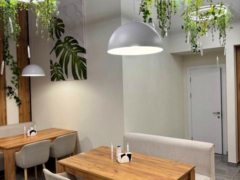 комерційна за адресою Університетська вул., 3/7