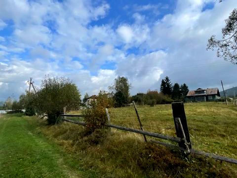 участок по адресу с. Микуличин, Країще