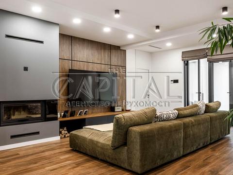 будинок за адресою Київська