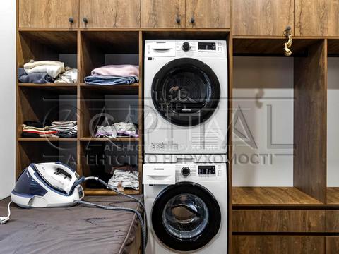 будинок за адресою Київська