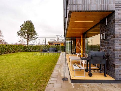 будинок за адресою Київська