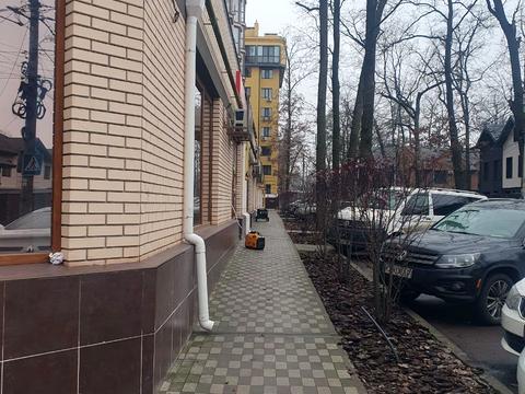 комерційна за адресою Василя Стуса вул. (Пушкінська), 64/68