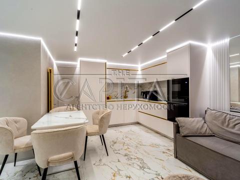 будинок за адресою Союз Безрадичі