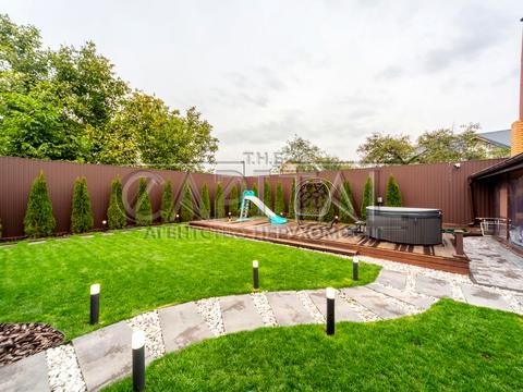 будинок за адресою Союз Безрадичі