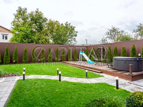 будинок за адресою Союз Безрадичі