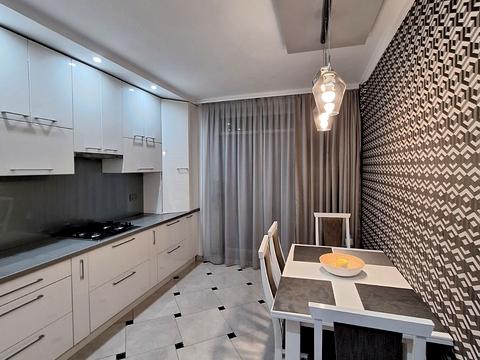 квартира за адресою Двірська вул., 32