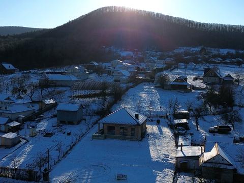 будинок за адресою Центральна