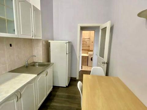 квартира за адресою Михайлівський пров., 9-А