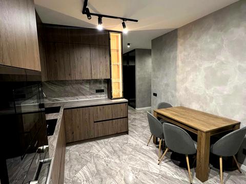 квартира за адресою Василя Стуса вул., 7-Б