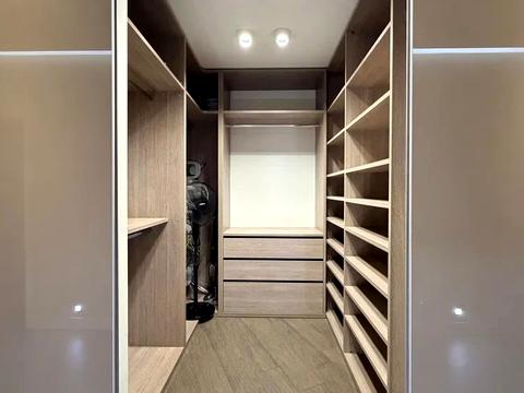 квартира по адресу Голосеевский просп. (40-летия Октября), 60