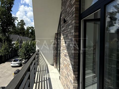 дом по адресу Евгения Коновальца ул., 49