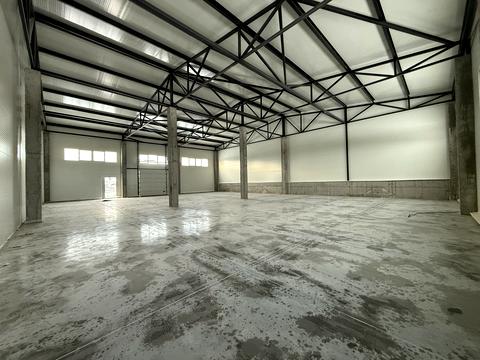 комерційна за адресою Білогородська вул., 23