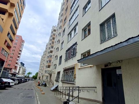 квартира за адресою Під Голоском вул., 8