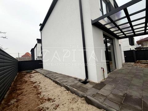 будинок за адресою Каштанова вул.