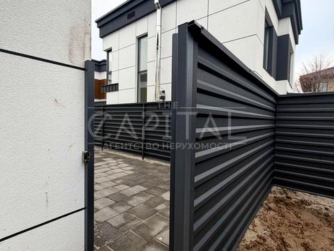 будинок за адресою Каштанова вул.