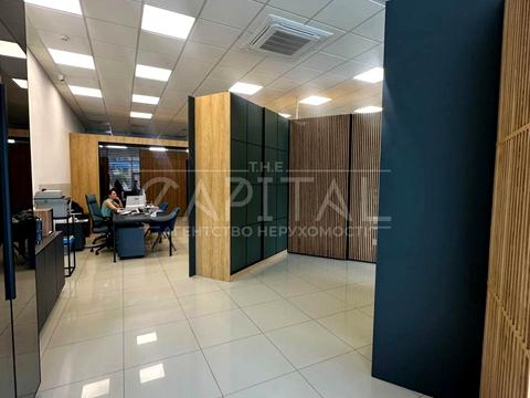 комерційна за адресою Новокостянтинівська вул., 2