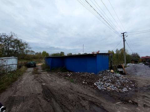 комерційна за адресою Берегова вул., 1