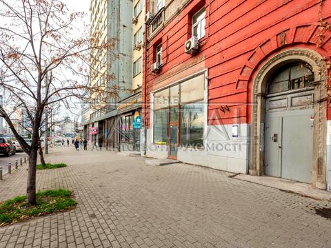 комерційна за адресою Київ, Тараса Шевченка бульв., 58