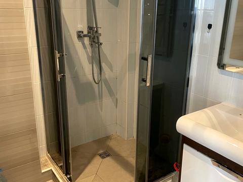 квартира за адресою Полковника Гуляєва просп. (Маршала Жукова), 111