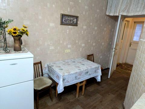 квартира за адресою Львів, Іллі Ріпина вул., 6