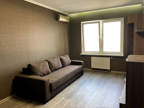 квартира за адресою Бориса Гмирі вул., 18