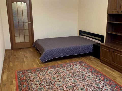 квартира за адресою Київ, Саперно-Слобідська вул., 22