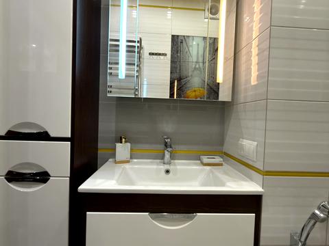 квартира за адресою Лобачевського пров., 7