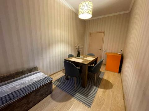 квартира за адресою Олександра Довженка вул., 2