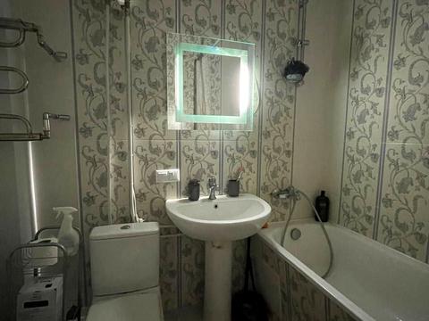 квартира за адресою Олександра Довженка вул., 2