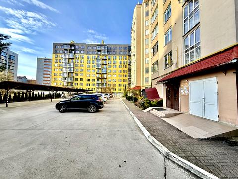 квартира за адресою Павла Скоропадського вул., 8