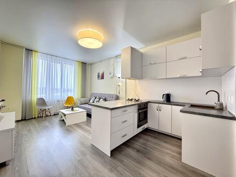 квартира за адресою Павла Скоропадського вул., 8