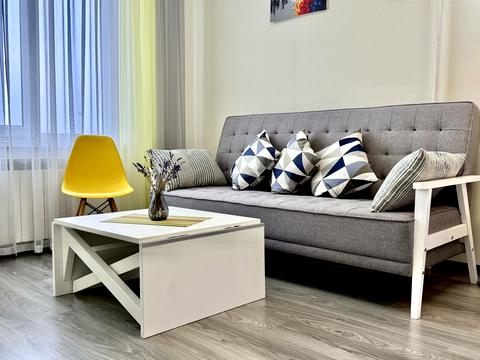 квартира за адресою Павла Скоропадського вул., 8