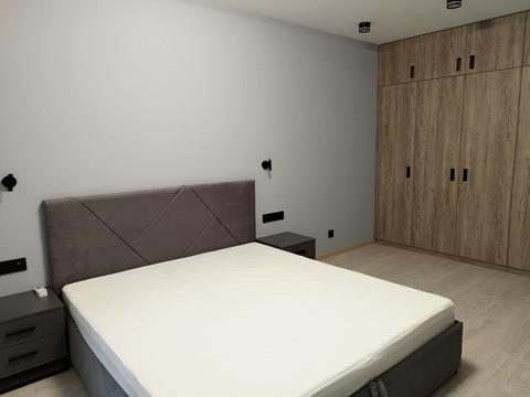 квартира за адресою Олеся Бердника вул., 1-В