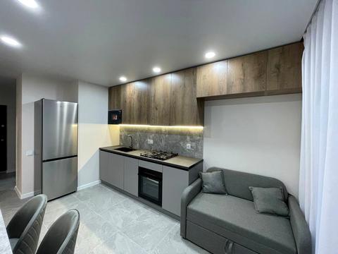 квартира за адресою Юліана Пелеша вул., 3