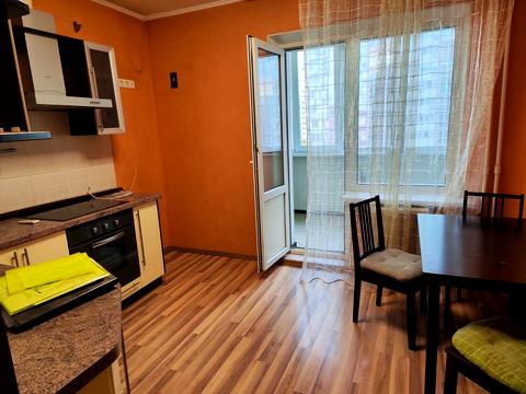 квартира за адресою Драгоманова вул., 1-Г